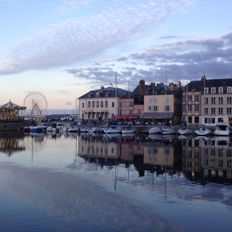 1Er Secret De Honfleur Apartamento Quarto foto